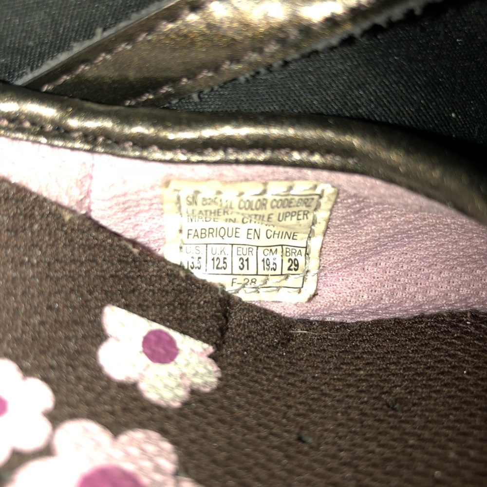 Girls Skechers - Picture 6 of 6
